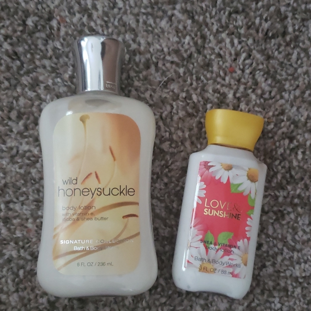 Bath & Body works lotion bundle